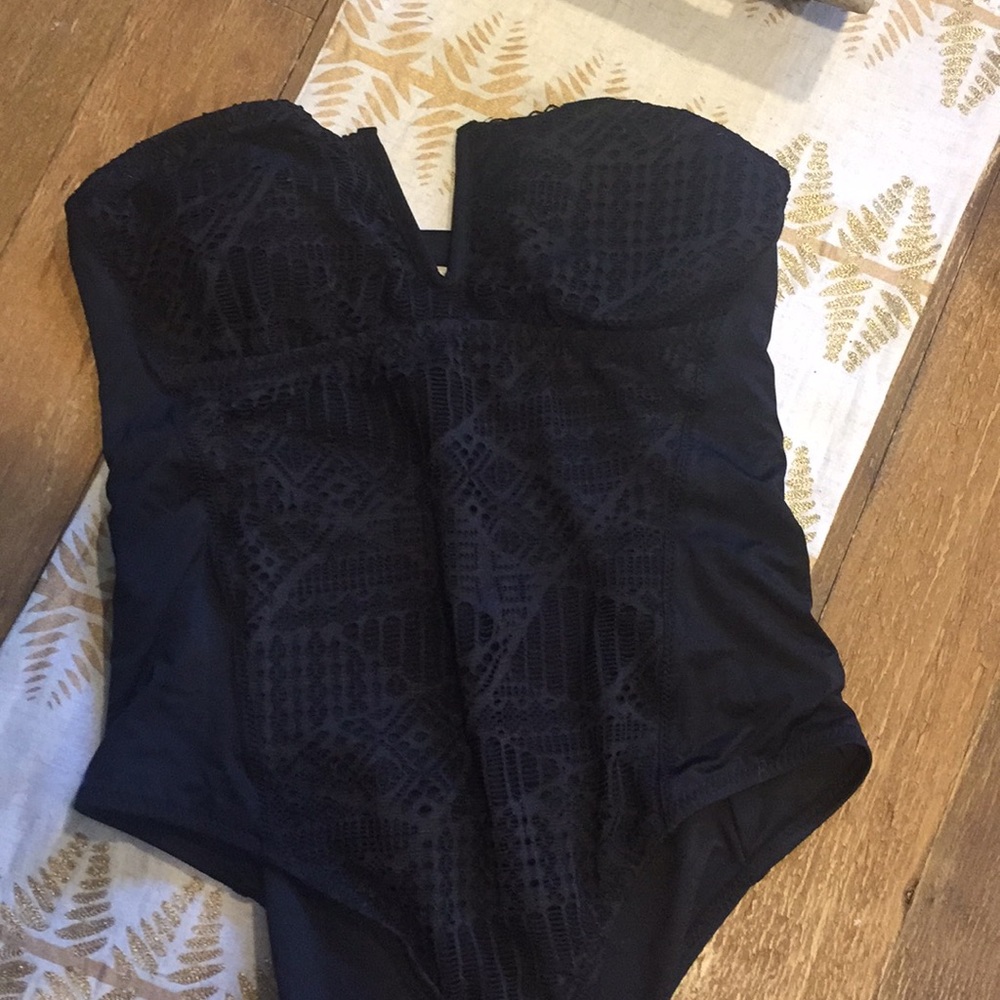 Mossimo One piece bathing suit